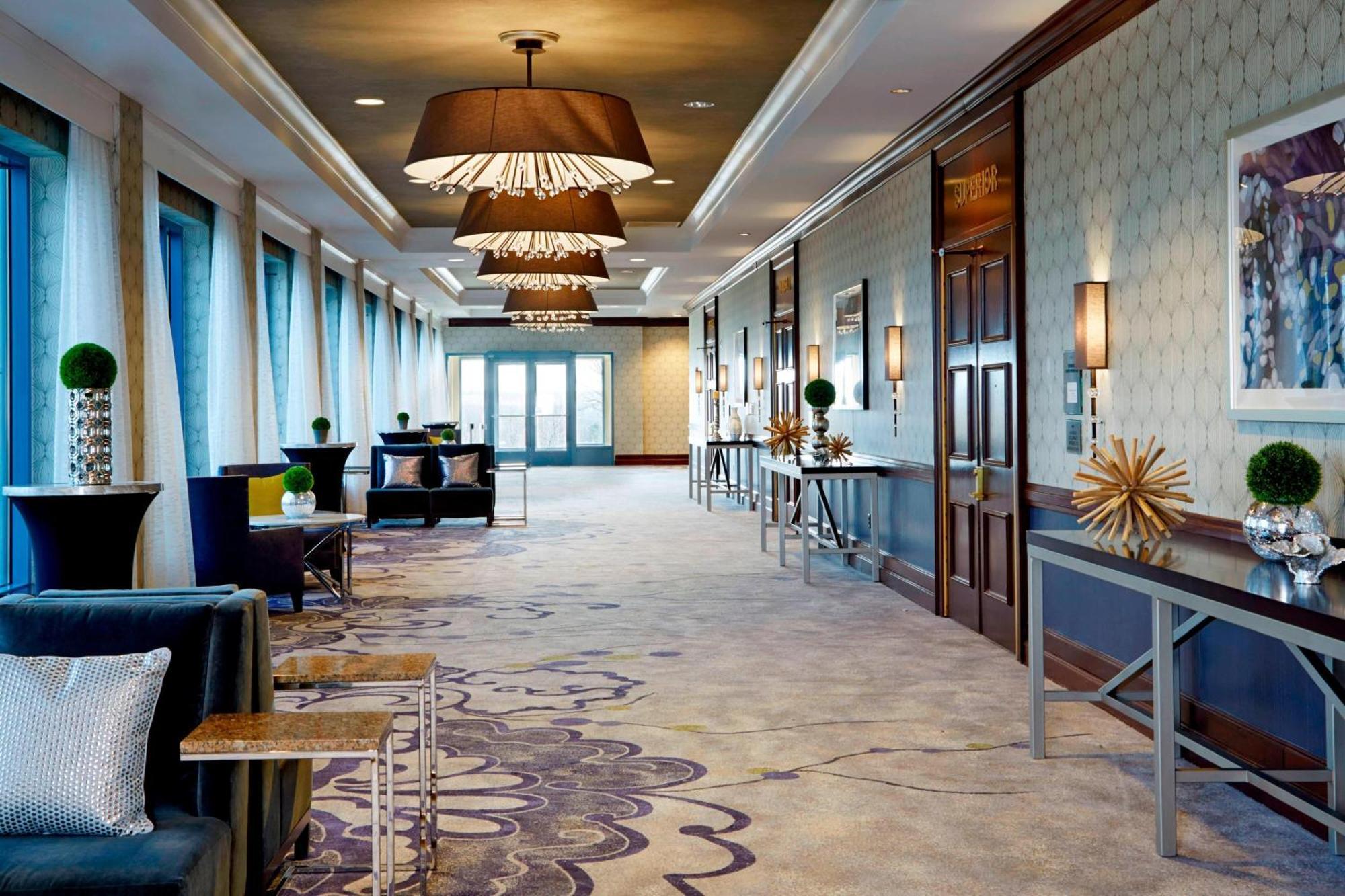 มิลวอคี แมริออท เวสต์ Hotel วอคิชชา ภายนอก รูปภาพ